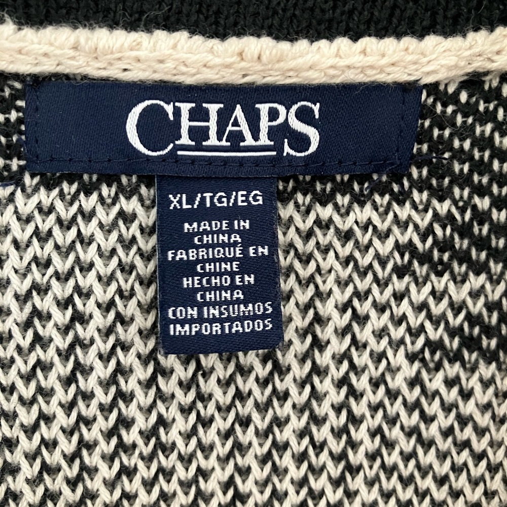 Chaps Jacket Women’s XL Black White Aztec Print Cardigan Knit Sweater Cotton. - Picture 4 of 4